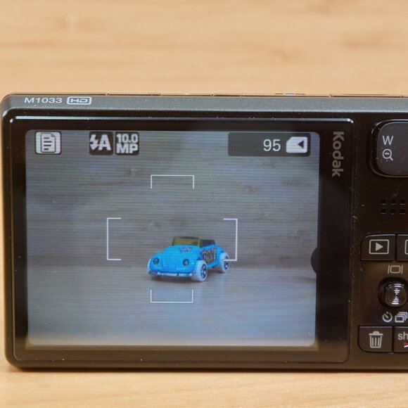 Kodak Easyshare M1033 10 MP Digital Camera with 3xOptical Zoom , black - Picture 6 of 9